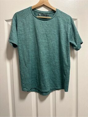 REI men’s active shirt
